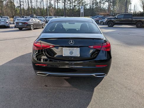 Used 2022 Mercedes-Benz C 300 Sedan image 4