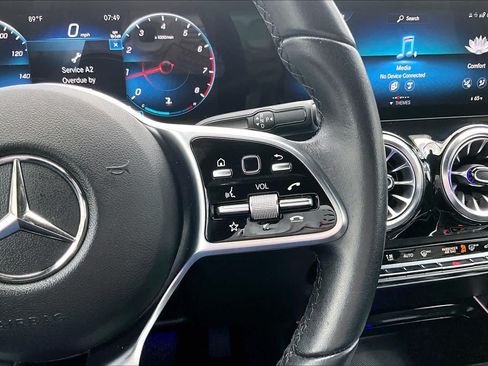 Certified 2023 Mercedes-Benz GLA 250 4MATIC image 25