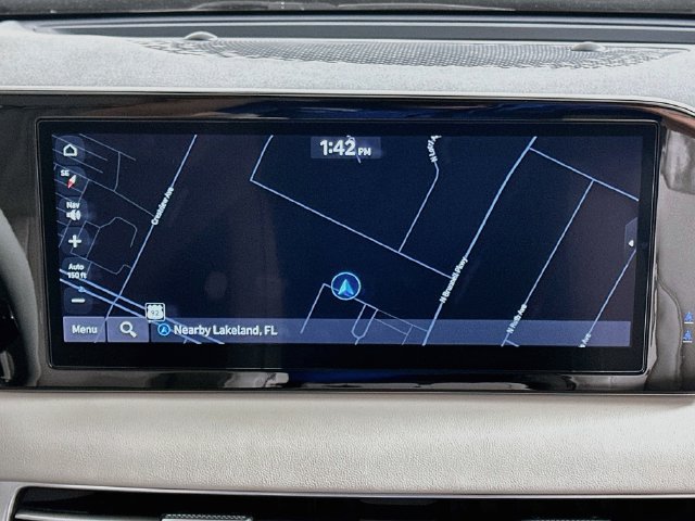 Used 2024 Hyundai Palisade Limited FWD image 17