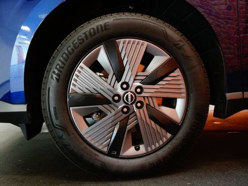 Certified 2025 Nissan Murano SL AWD/4WD image 71