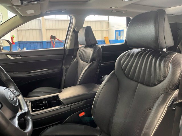 Used 2025 Hyundai Palisade Limited FWD image 24