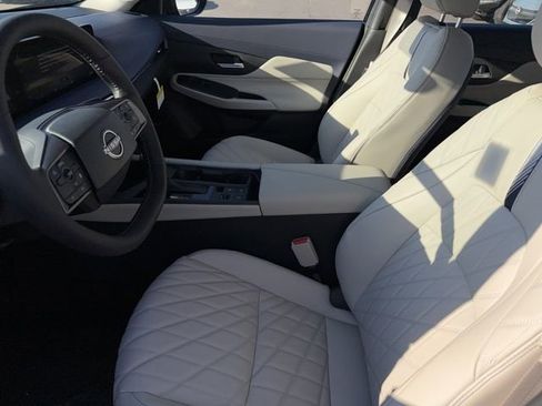 New 2026 Nissan Sentra SL w/ Floor Mat Package FWD image 10