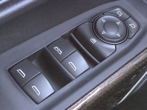 Used 2021 Chevrolet Silverado 1500 LT Trail Boss w/ Bed Protection Package image 23