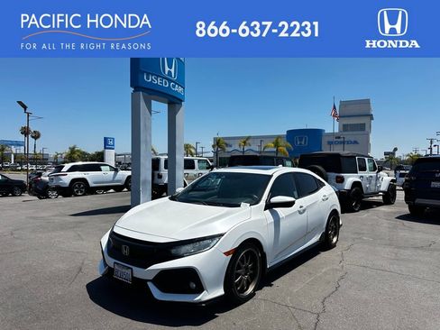 Used 2018 Honda Civic Sport Touring image 1