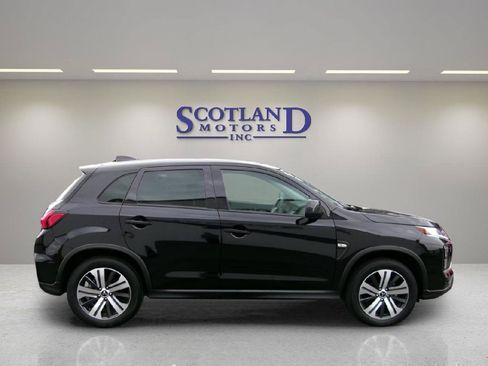 Used 2025 Mitsubishi Outlander Sport ES AWD/4WD image 5