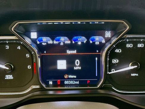 Used 2021 GMC Yukon XL Denali image 12