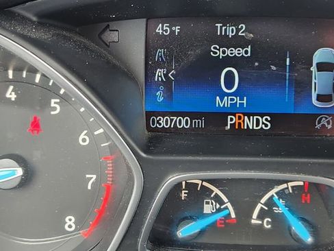 Certified 2018 Ford Escape SE w/ SE Sync 3 Package AWD/4WD image 25