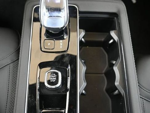 New 2026 Volvo XC90 B6 Plus w/ Protection Package Premier image 35