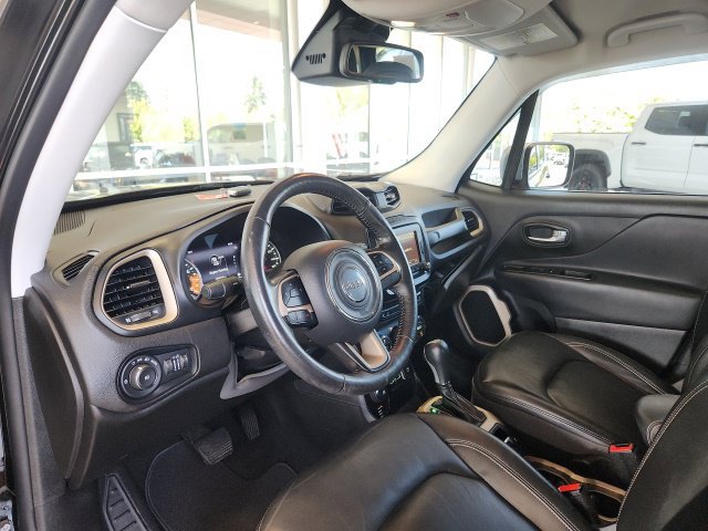 Used 2017 Jeep Renegade Limited AWD/4WD image 14