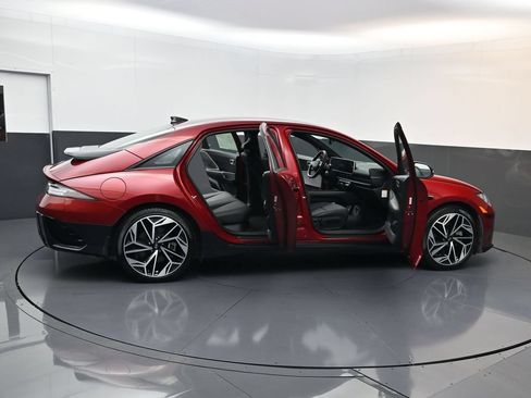 Certified 2023 Hyundai Ioniq 6 SEL RWD image 29