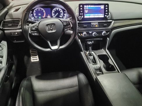 Used 2018 Honda Accord Sport image 22