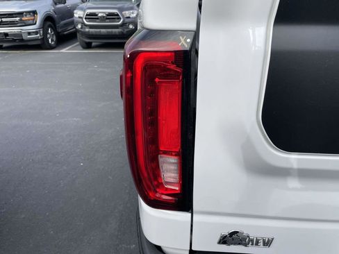 Used 2023 GMC Sierra 1500 AT4X w/ AT4X AEV Edition AWD/4WD image 20