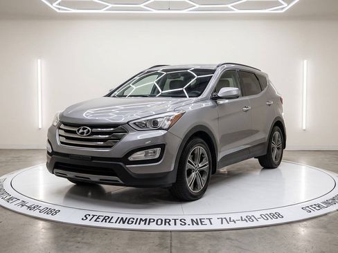 Used 2016 Hyundai Santa Fe SE w/ Option Group 02 FWD image 1