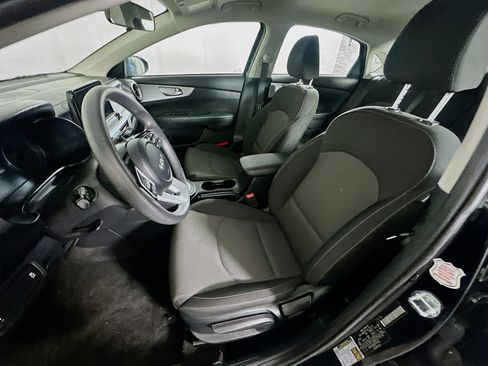 Used 2024 Kia Forte LXS image 12