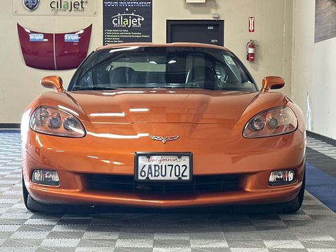 Used 2008 Chevrolet Corvette Coupe w/ Preferred Equipment Group RWD image 9