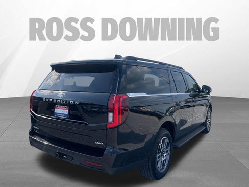 Used 2025 Ford Expedition Max Active AWD/4WD image 4