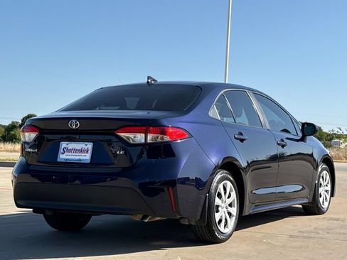 Used 2024 Toyota Corolla LE FWD image 8