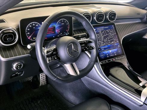 Used 2024 Mercedes-Benz C 300 Sedan image 17