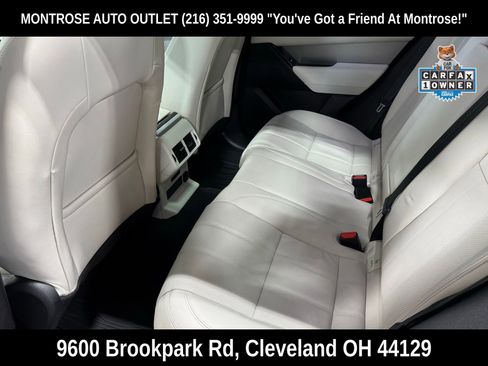 Used 2023 Land Rover Range Rover Velar R-Dynamic S image 34