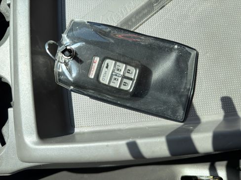 Used 2015 Honda Odyssey EX-L image 37