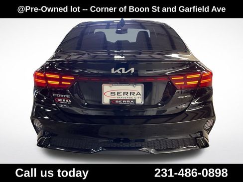 Used 2022 Kia Forte GT-Line w/ GT-Line Technology Package FWD image 4