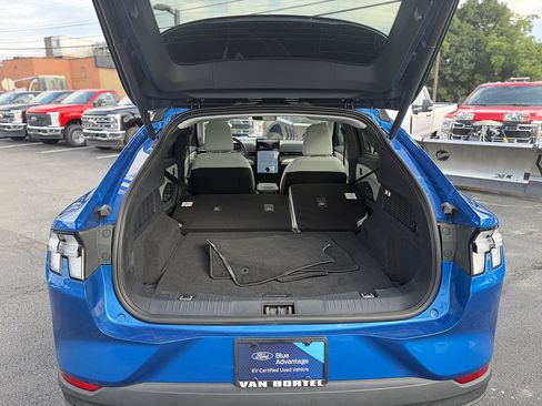 Certified 2025 Ford Mustang Mach-E Premium AWD/4WD image 6