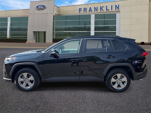 Used 2024 Toyota RAV4 XLE image 4