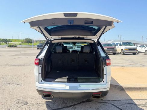 Used 2021 Chevrolet Traverse High Country AWD/4WD image 6