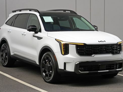 Used 2025 Kia Sorento SX AWD/4WD image 55