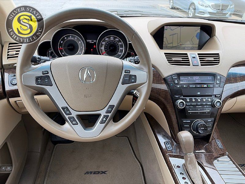 Used 2013 Acura MDX w/ Technology Package AWD/4WD image 28