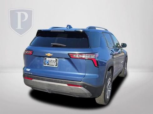 Certified 2025 Chevrolet Equinox LT w/ Convenience Package II FWD image 7