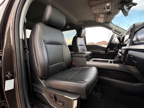 Used 2024 Ford F350 Lariat w/ Black Appearance Package image 37