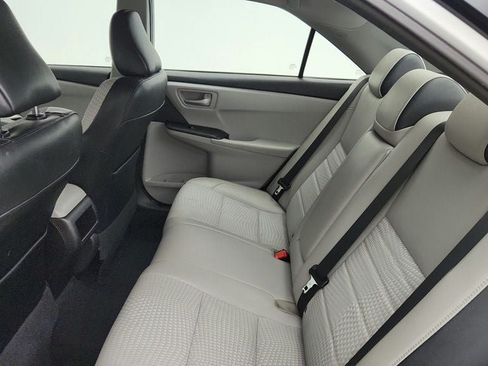 Used 2015 Toyota Camry SE FWD image 20