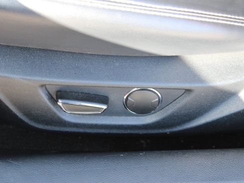 Used 2019 Ford Mustang GT Premium image 26