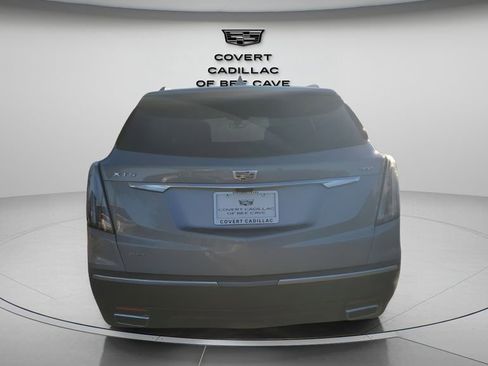 Certified 2025 Cadillac XT5 Sportv w/ Technology Package image 8
