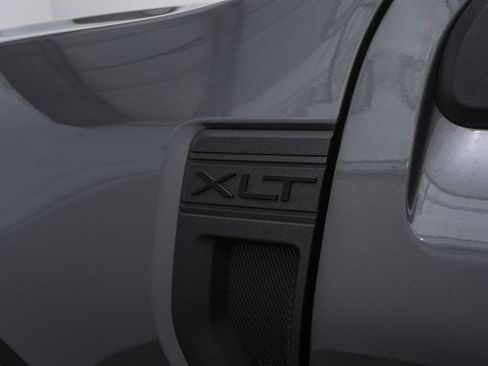 New 2025 Ford Maverick XLT w/ XLT Luxury Package image 6