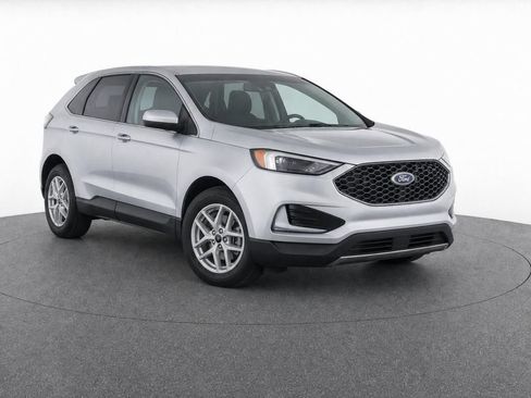 Used 2024 Ford Edge SEL AWD/4WD image 2