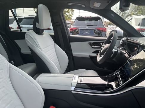 New 2026 Mercedes-Benz GLC 300 4MATIC image 29
