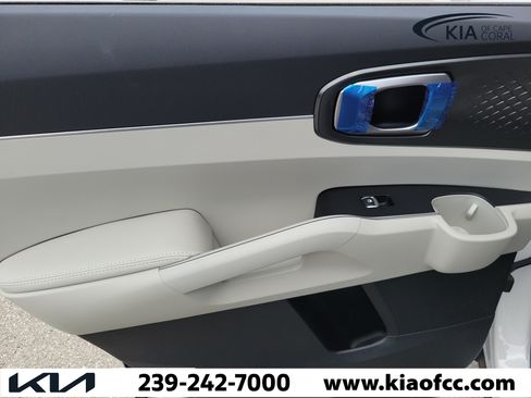 New 2026 Kia Sorento S FWD image 16