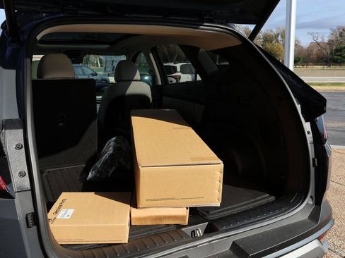 New 2026 Hyundai Tucson Limited image 16