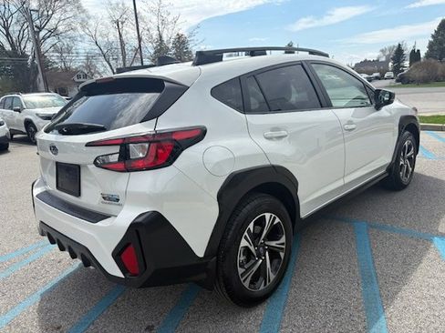 Used 2025 Subaru Crosstrek 2.0i Premium AWD/4WD image 6