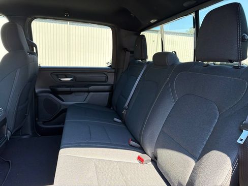 New 2026 RAM 1500 Express AWD/4WD image 19