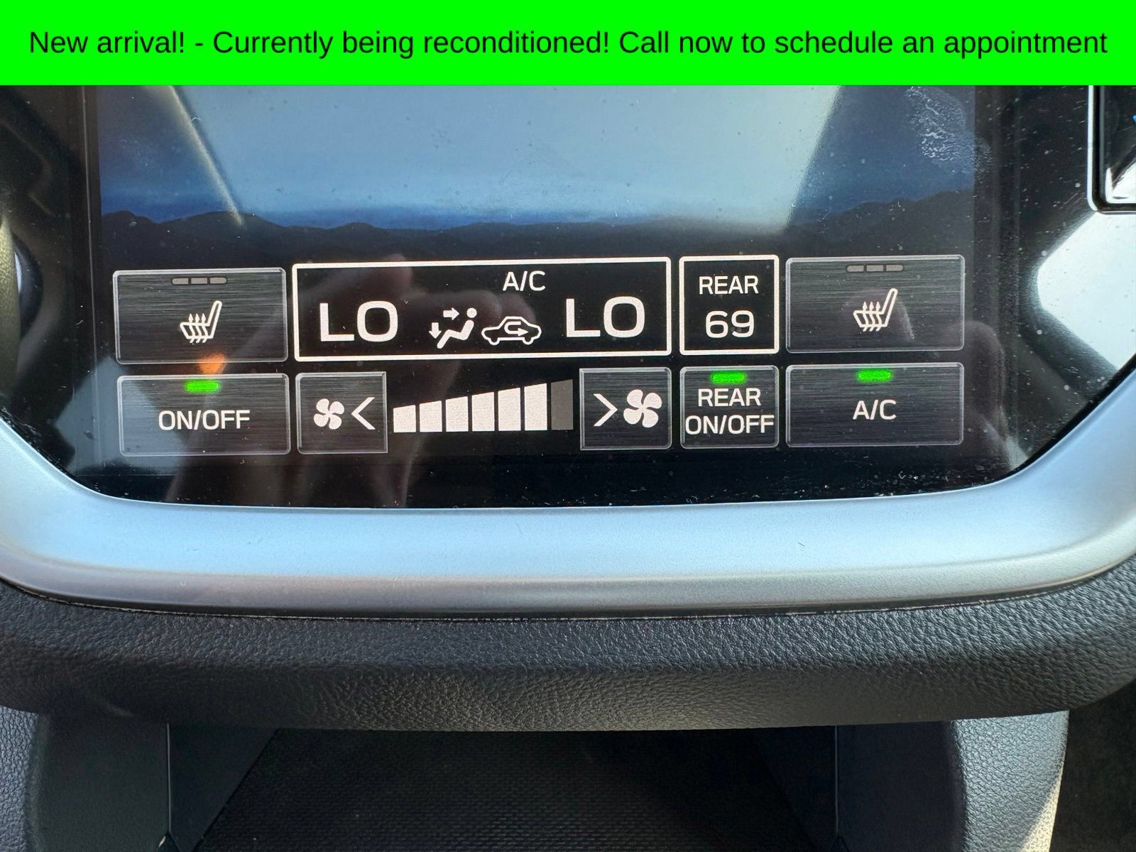 Used 2023 Subaru Ascent Limited w/ Technology Package AWD/4WD image 16