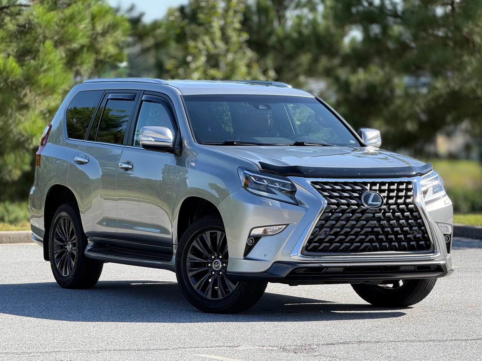 Used 2021 Lexus GX 460 Premium w/ Accessory Package AWD/4WD image 13