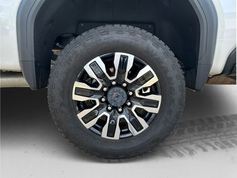 Used 2024 GMC Sierra 2500 Denali Ultimate w/ Max Trailering Package AWD/4WD image 25