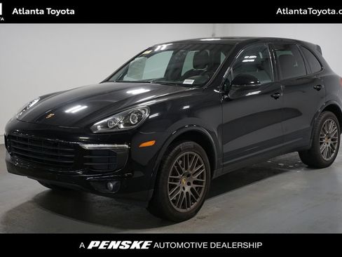 Used 2017 Porsche Cayenne AWD/4WD image 1