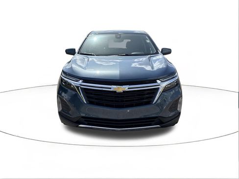 Used 2024 Chevrolet Equinox LT w/ LPO, Floor Liner Package FWD image 8