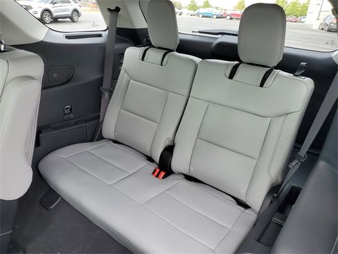 New 2026 Ford Explorer Active w/ Active Comfort Package image 33