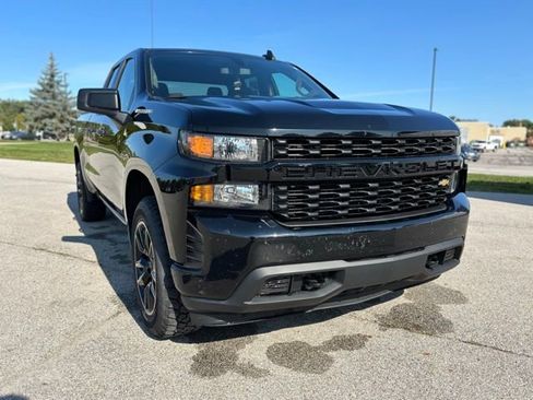 Used 2022 Chevrolet Silverado 1500 Custom image 8