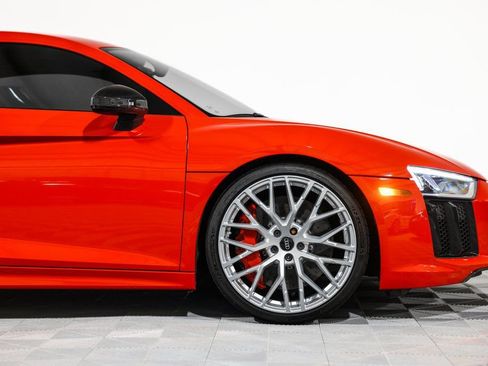 Used 2017 Audi R8 V10 plus AWD/4WD image 3